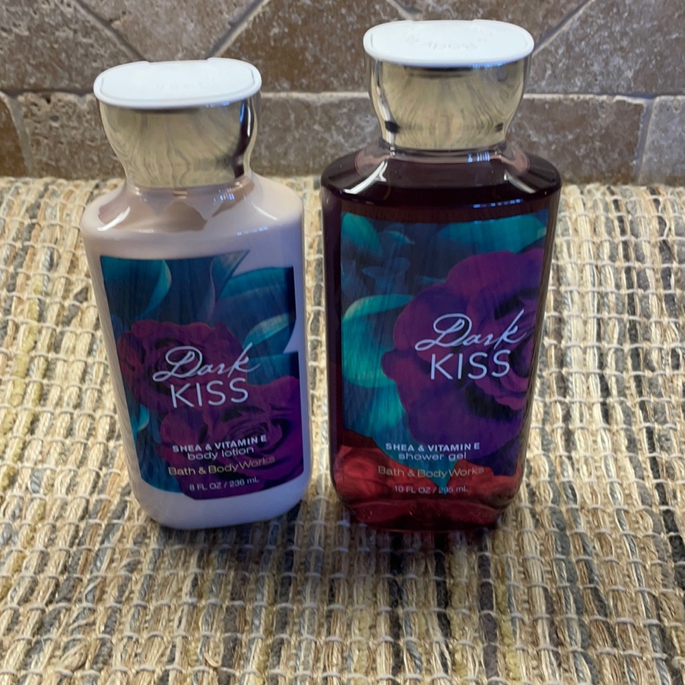 Bath and Body Dark Kiss Lotion and Shower Gel NWT
